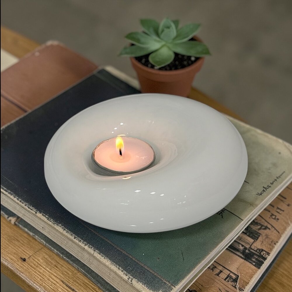 Nambe White Glass Donut Tealight Candle Holder
